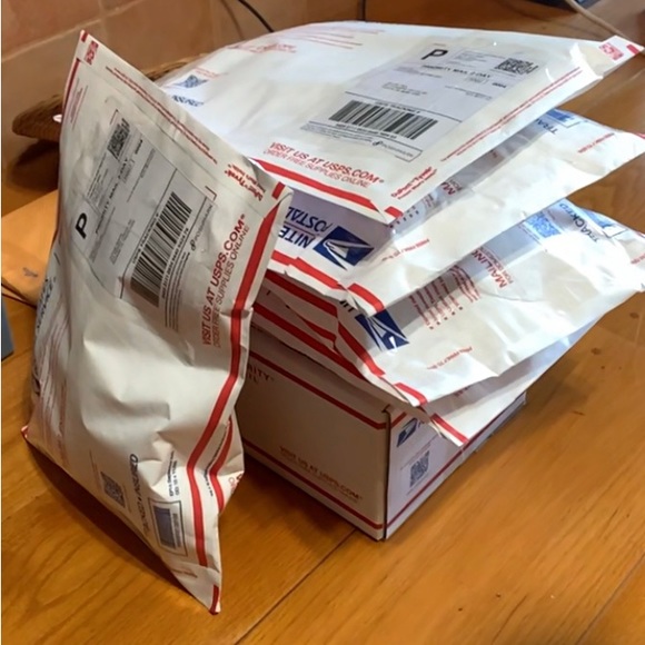 Meet your Posher, Aimee - Picture 4 of 6